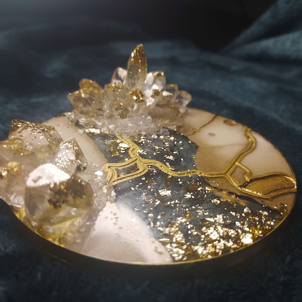 Podkładka z żywicy i jasmonitu SOLD!  Resin and jasmonite kintsugi golden tray