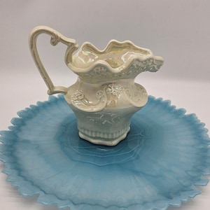 Vintage Arnel&#39;s Iridescent/Mother Of Pearl Ceramic Pitcher