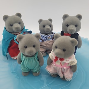 Sylvanian Families Evergreen Graubärenfamilie mit fünf Bären