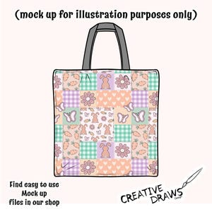 Op de afbeelding: Een patchwork tote bag met een ontwerp van konijnen, vlinders, wortels en bloemen in tinten roze, paars, groen en oranje. De tas heeft een zwart handvat.