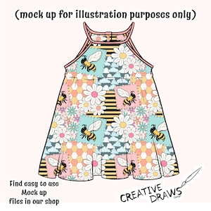 Op de afbeelding: Een mouwloze jurk met een bloemen- en bijenpatroon. De jurk heeft een patchwork-ontwerp met madeliefjes, bijen en honingraatvormen. De tekst "(mock up for illustration purposes only)" staat bovenaan. De tekst "Find easy to use Mock up files in our shop" staat onderaan.