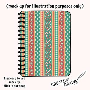 Op de afbeelding: Een spiraalgebonden notitieboek met een kerstthema. Het ontwerp heeft verticale strepen in groen, rood en cr&egrave;me, versierd met zuurstokken, sterren en kerstbomen. De tekst "Find easy to use Mock up files in our shop" is zichtbaar.