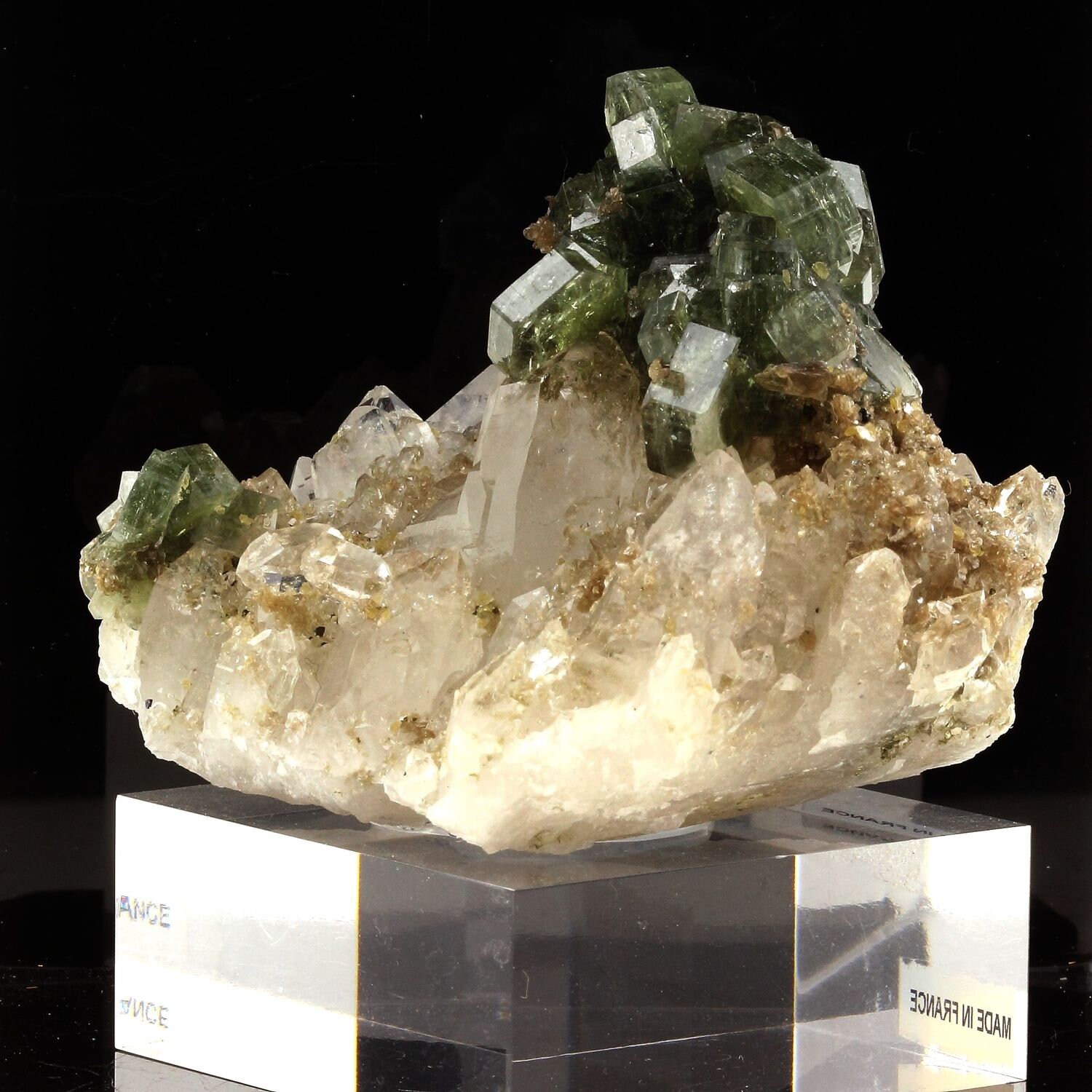 Collection Abijoux Apatite, Muscovite, Quartz 1145 Carats. en Provenance de Panasqueira Mines, Covil