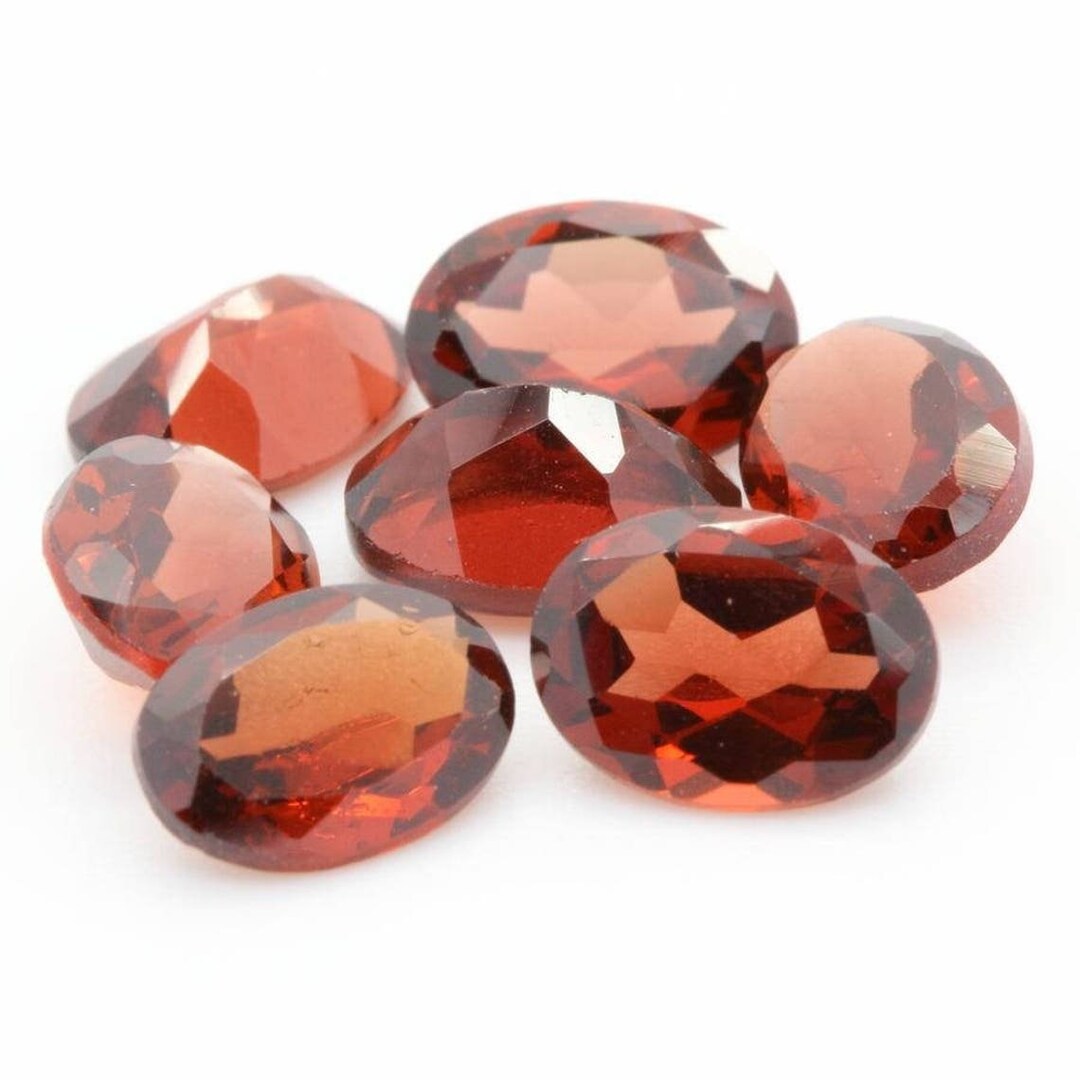 アキュレイトフォルム accurate form Virgilio VIVIDO Abijoux Garnet Collection. IF-VVS1. Oval. ( Sold
