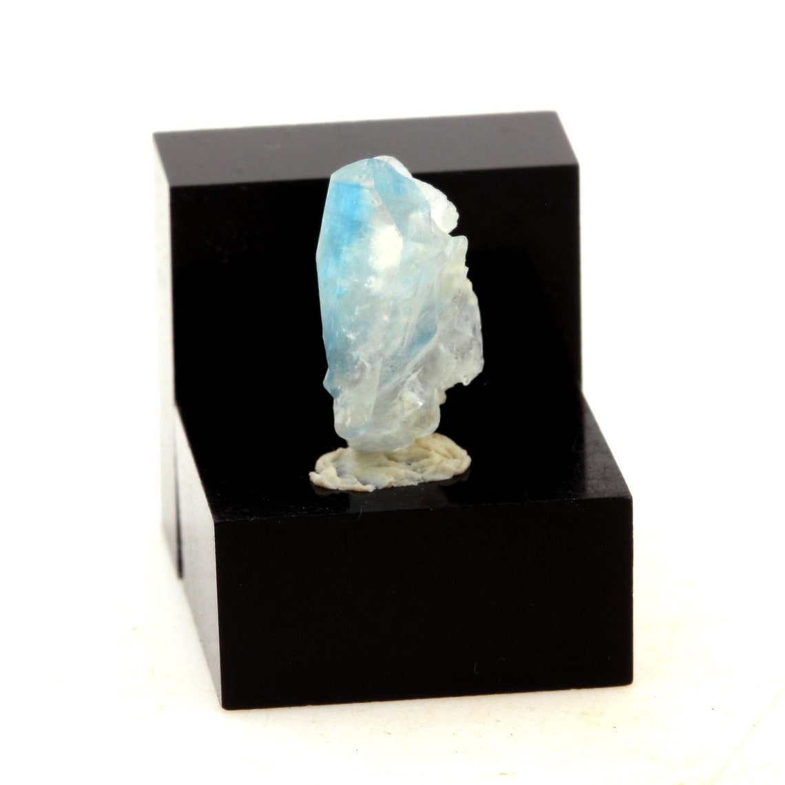 Collection Abijoux Euclase. 5.89 Carats. Parelhas, Rio Grande Do Norte, Brésil