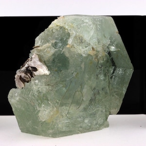 Beryl, Muscovite, Albite. 4330.0 carats. Conselheiro Pena, Minas Gerais, Brazil