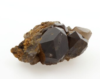 スモーキークォーツ。 195.9カラット。モンブラン山塊、フランス