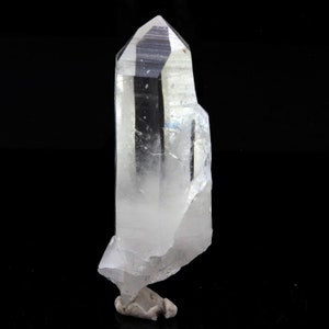 Stones, minerals-Quartz mineral. 73.03 carats. La Gardette Mine, Bourg d’Oisans, Isère, France