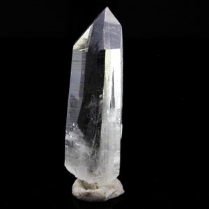 Stones, minerals-Quartz mineral. 26.42 carats. La Gardette Mine, Bourg d’Oisans, Isère, France