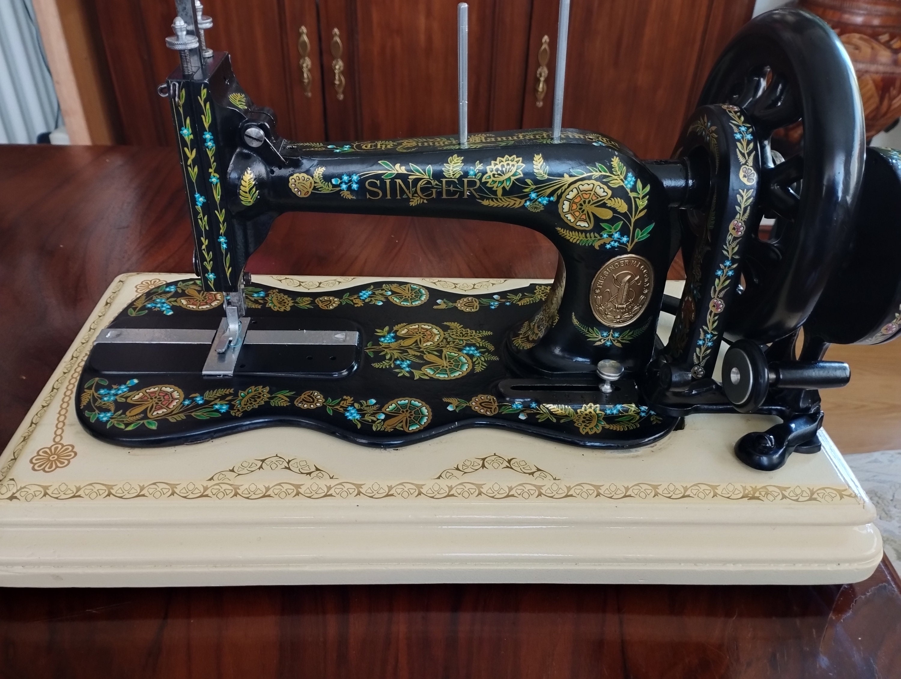 Funda protectora personalizada para el brazo/cubierta para el panel lateral  de la máquina de coser Singer Featherweight 221 con monograma bordado -   España