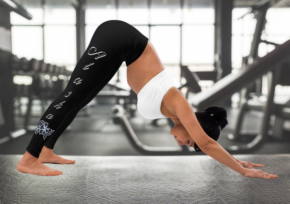 High-Waisted Super soft Stretchy Ankle Long Athletic Best Gift Black Yoga Leggings for Women with Alaska Design