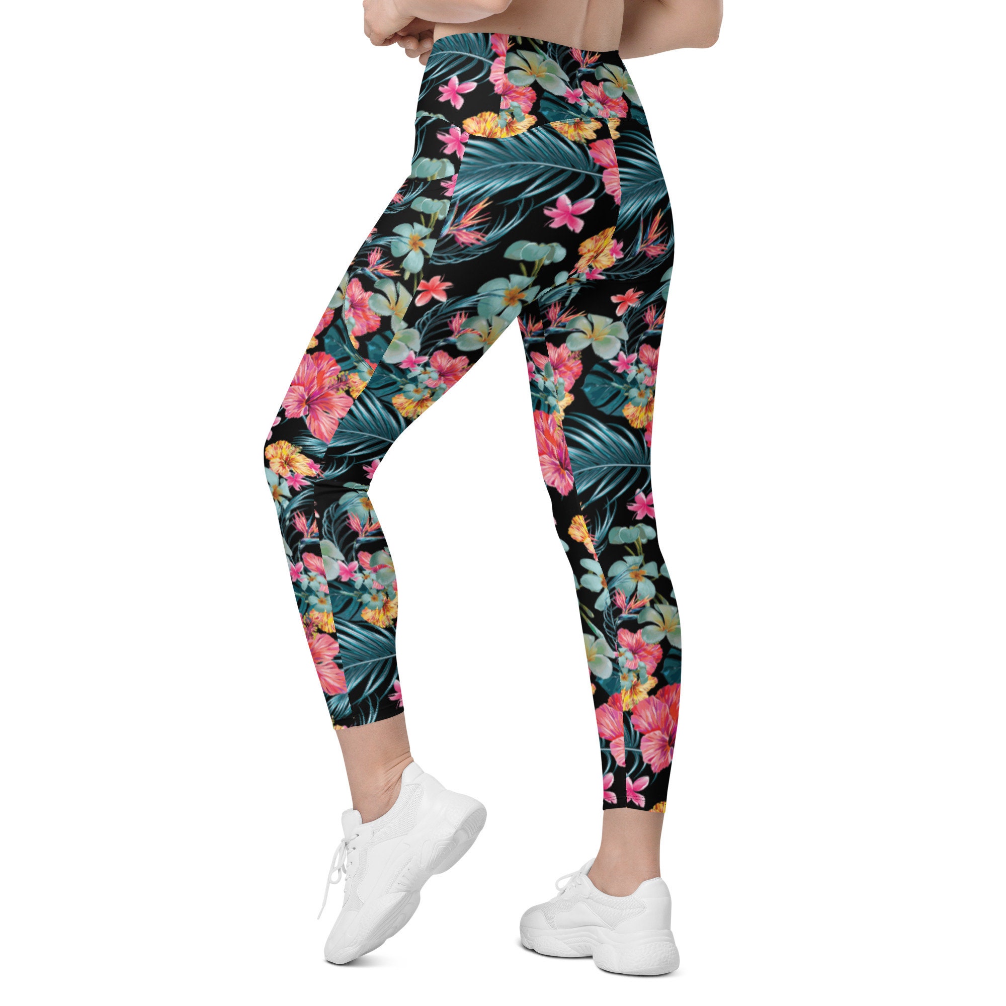 Beautiful tropical flower Crossover leggings with pockets