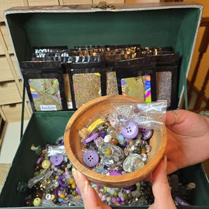 Witches Trinket Box Scoop | Lucky Scoop | Crystals | Trinkets | Crows | Junk Journaling | DIY