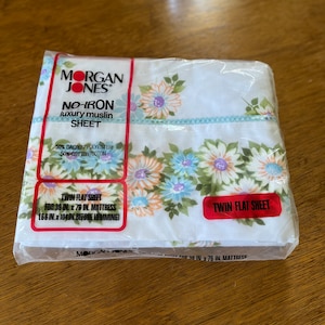 New Old Stock Floral Twin Flat Sheet