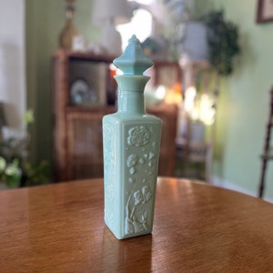 1970's Jim Beam Pagoda Jadeite Liquor Bottle