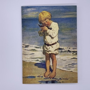 Zee dromen. Jessie Willcox Smith-kaart. Luisteren naar de zee van Jessie Willcox Smith. Vintage kaart aan zee. 7 x 5 inch. Gemaakt in het Verenigd Koninkrijk.