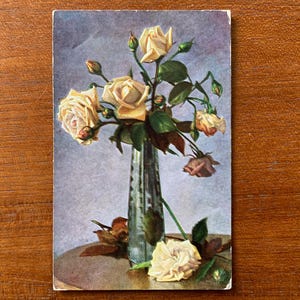 Antike gelbe Rosen Postkarte. Blumen Postkarte aus der Edwardianischen Epoche. Vase Gelbe Rosen Antike Postkarte. Raphael Tuck und Söhne. PC230