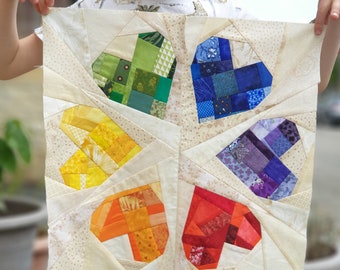 scrappy hearts Blok kołdry: 14-calowy wzór w kawałkach papieru, nowoczesny FPP