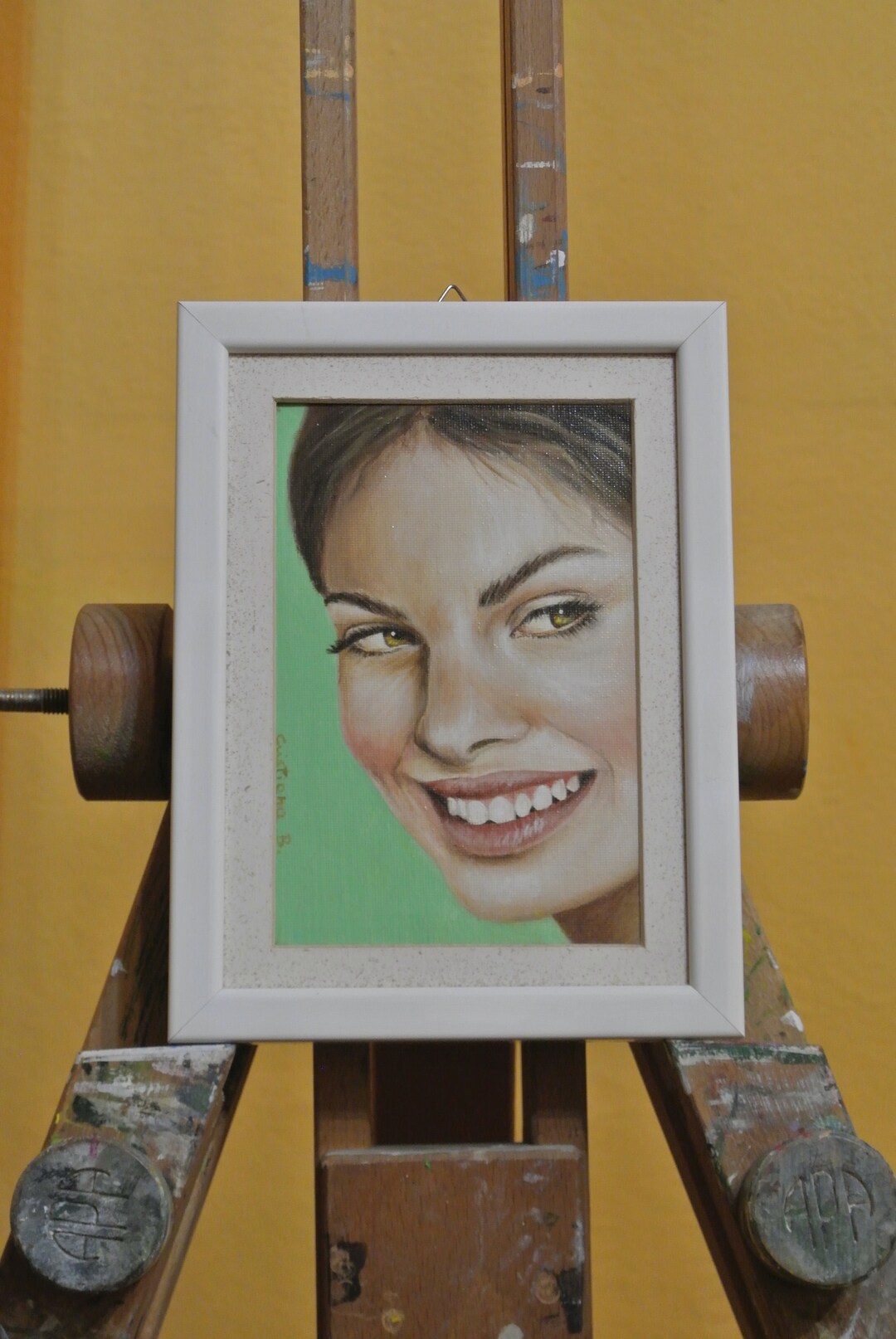Small Oil Painting Painting On Canvas Board Portrait Of A Smiling Woman