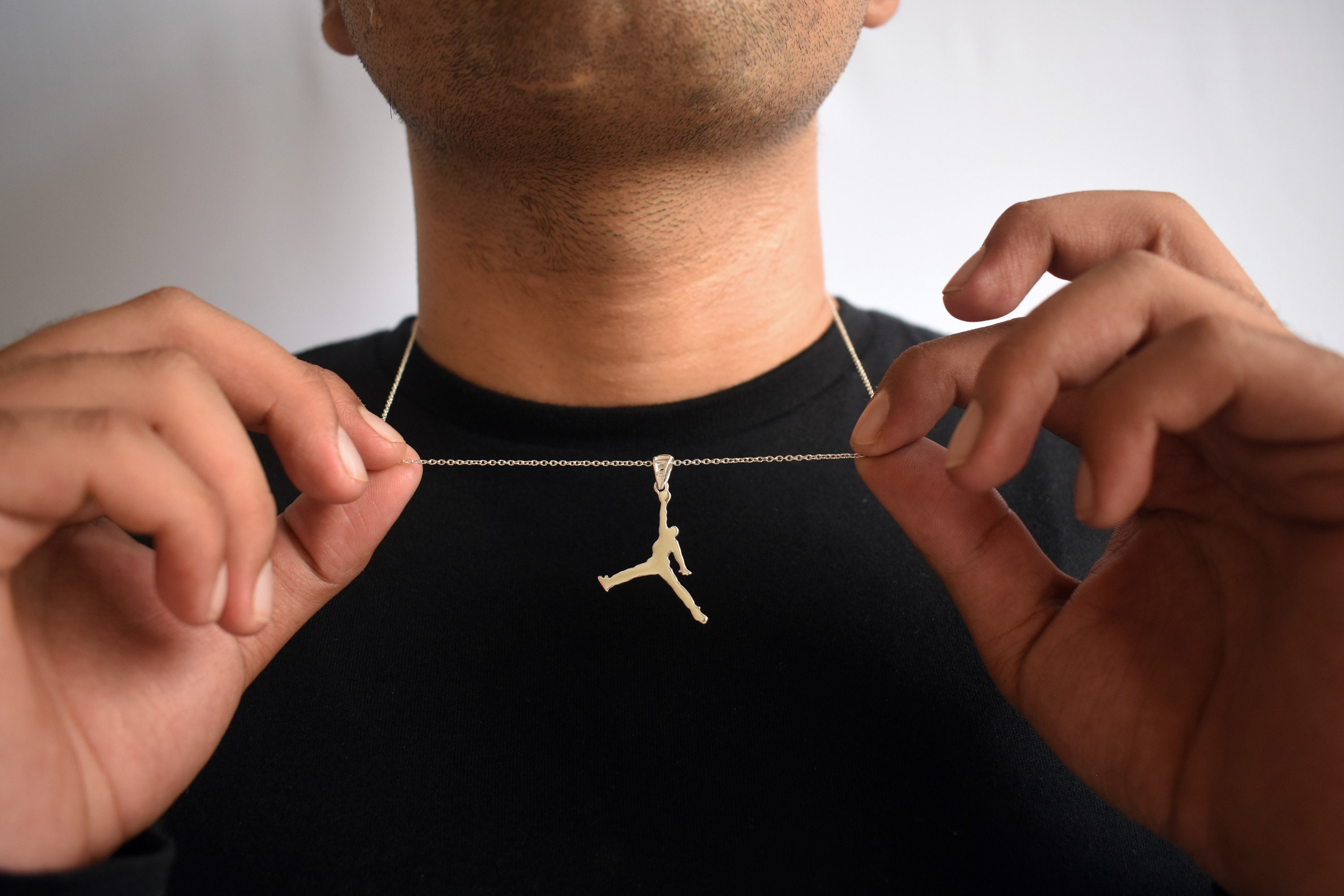 Swoosh Necklace Chain – Stainless Jewellery