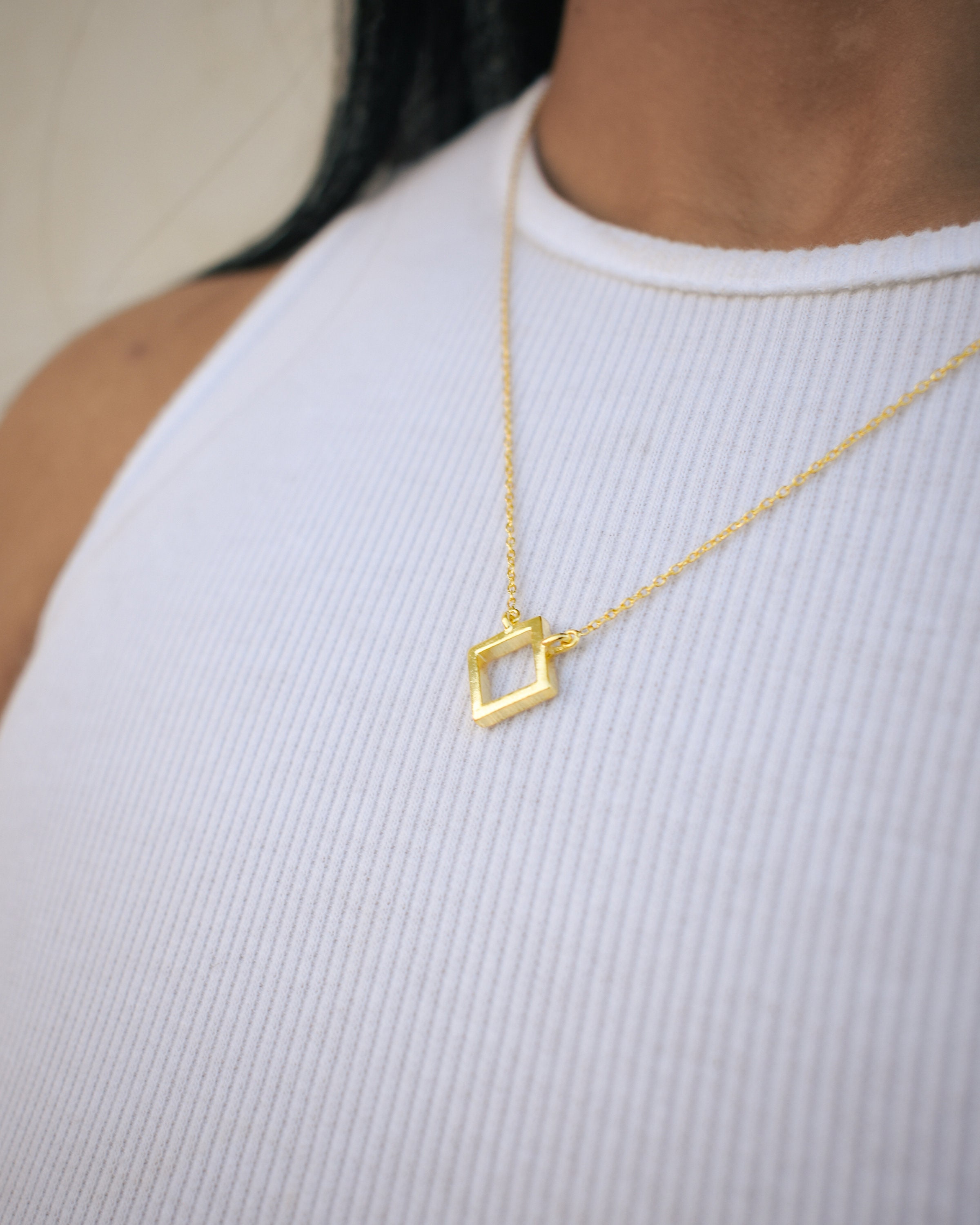 [PRIMAUTE] 韓国☆IU着用☆Square Cubic layered Necklace Amazon.com: Modernplus 4Pcs Gold Layered Necklaces Gold