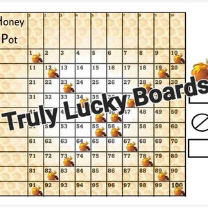 Könnte beinhalten: Ein Honey Pot-Spielbrett mit einem Raster von Zahlen von 1 bis 100. Das Brett zeigt Bienen- und Honigtopf-Illustrationen. Die Wörter "Honey Pot" und "Truly Lucky Boards" sind auf dem Brett zu sehen.
