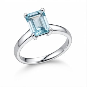 Aquamarine Octagon Ring in Sterling Silver Setting - Emerald-Cut Aquamarine Ring in Elegant Sterling Silver