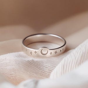 Sterling Silver Moon and Stars Ring – Celestial-Inspired Minimalist Jewelry, Dainty Gift for Her, Boho Style Lunar Band for Everyday Wear