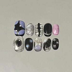 Y2K Goth Grunge Press On Nails |Unique Handpainted Short Fake Nails | Coffin Premium Glue On Nail Art |Black Purple 3D Reusable Nails