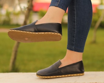 Erdungsschuh, handgefertigte Barfußschuhe für Frauen, schwarzes Leder, Slip-on, Geschenk für Frauen