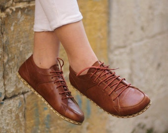 Baskets en cuir marron | Baskets pour femmes | Baskets faites à la main | Baskets en cuir | Brun antique