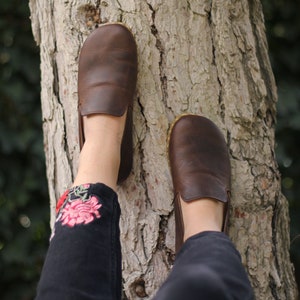 Earthing Shoes, Barefoot Shoe Woman, Barefoot Shoes Brown | Grounded Shoe Women | Leatherful Shoes | Crazy Classic Brown