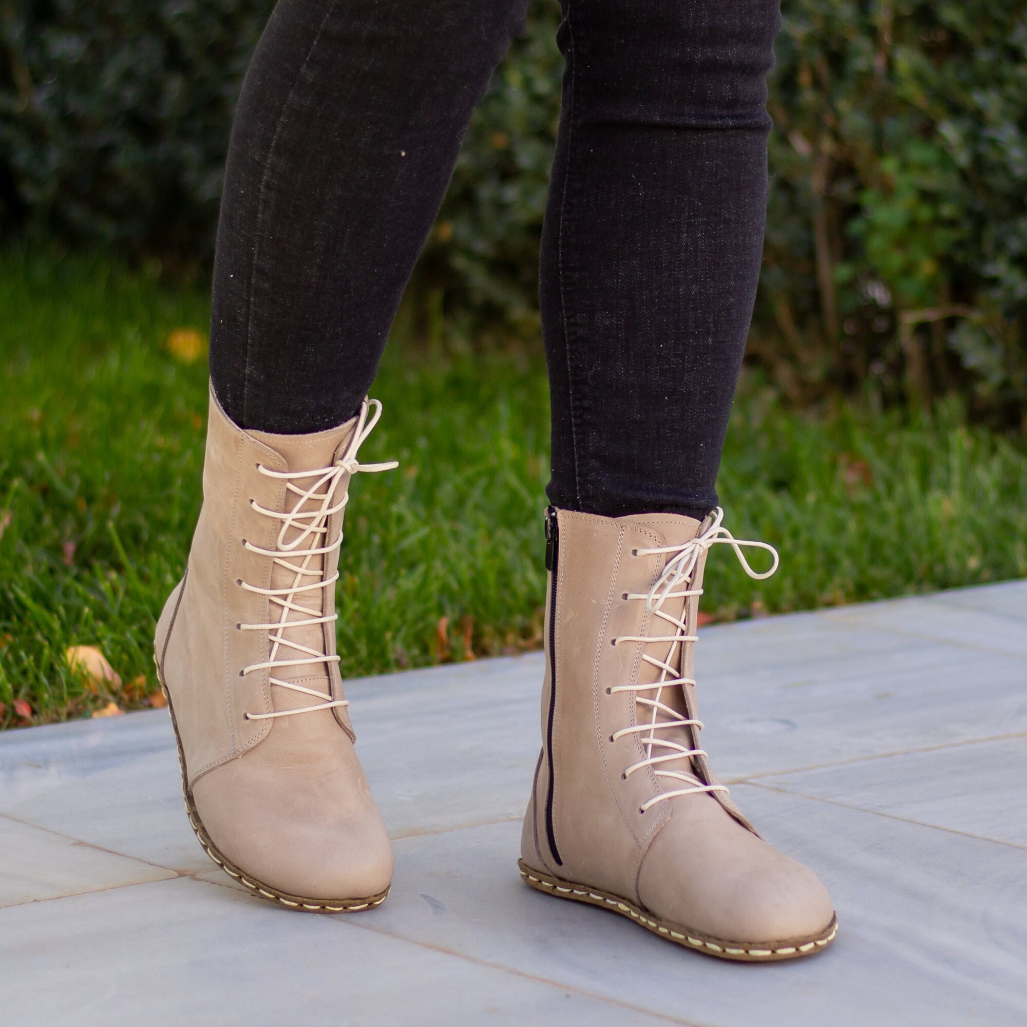 wholesale dealers in USA Tan Leather Boot Barefoot Women Boot