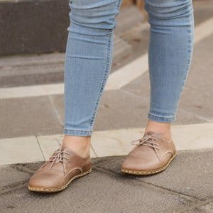 Zapato descalzo mujer, beige, zapato de puesta a tierra mujer / Oxford de puesta a tierra de cuero bronceado hecho a mano, visión loca imagen 9