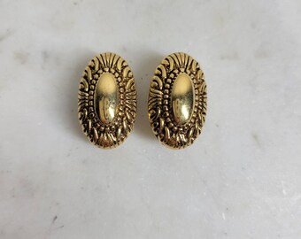 Premier Designs Gold Tone Oval Statement Earrings Post Clip Convertible Ornate