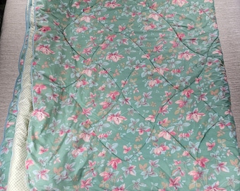 VTG Laura Ashley Glenisla Comforter Full Sage Green Pink Reversible Floral USA