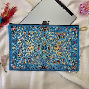Étui bohème pour tablette, housse pour tablette turque, sac tapissé, cadeau pour elle, sac fait main, pochette bohème à fermeture éclair, cadeau d'anniversaire, cadeau différent