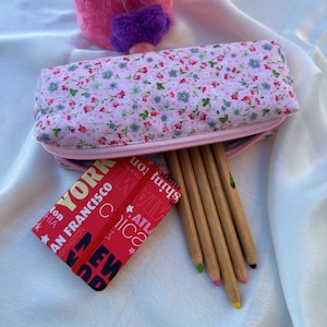 Astuccio portapenne fatto a mano, grazioso astuccio portapenne, astuccio per il trucco leggero, astuccio per cosmetici, borsa per il trucco in tessuto, regalo per il ritorno a scuola, piccola borsa per il trucco