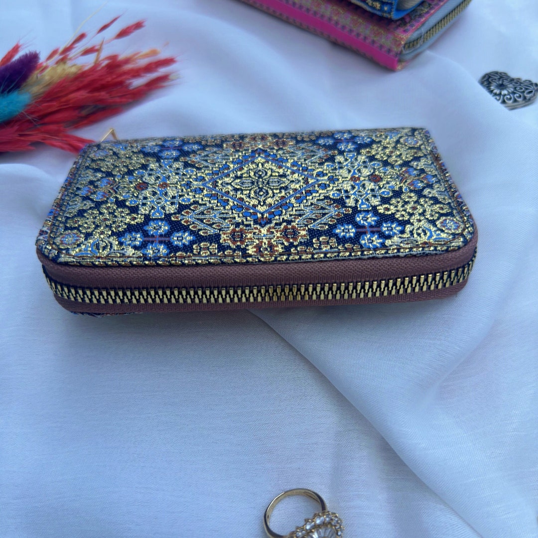 Small Wallet for Women, Boho Wallet Made With Carpet Patterns, Hippie