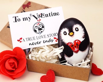 Penguin pebble romantic Valentine gift for husband wife, True love never ends Valentines Day card, Custom penguin rock gift to my Valentine