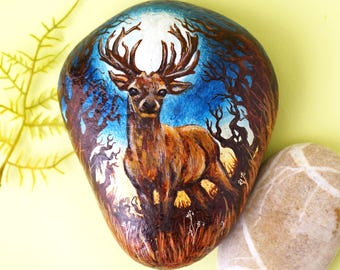 Original Painting of Stag Paperweight, Personalised Memorable Gift for Men / Women, Hand Painted Rock