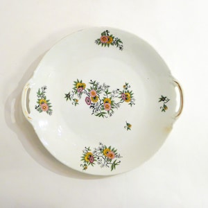 Art Deco cake serving dish in Limoges DRB porcelain, stylized floral decoration