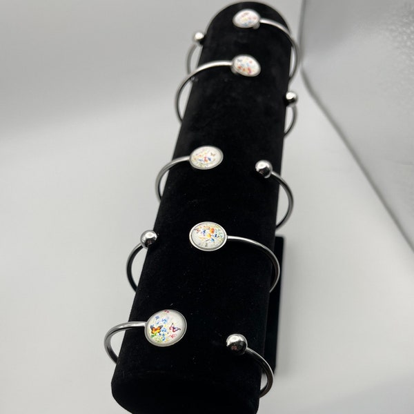 Bracelet cabochon motif papillons et fleurs