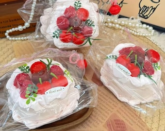 Brinquedo Squishy Artesanal em Forma de Bolo de Framboesa | Bolas Sensoriais Antiestresse para Alívio da Ansiedade, Crianças e Adultos, Silicone de Grau Alimentício | Ideias para Presentes