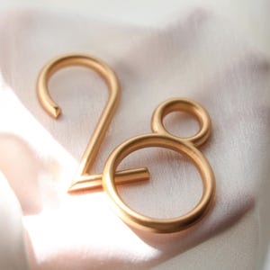 Letras esféricas tridimensionales de aluminio macizo, decoración de pared con letras de latón 3D, letreros de letras de metal personalizados, arte personalizado para la oficina en casa