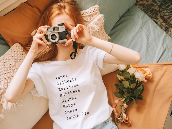 Anne With An E T-Shirt, Anne Of Green Gables Quote Shirt Anne With An E T-Shirt, Anne Of Green Gables Quote Shirt