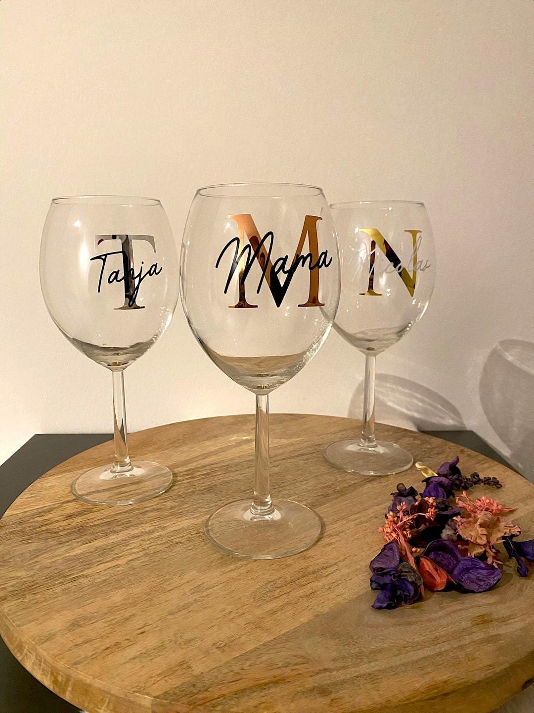 Personalisierter 60. Geburtstag Wein-Glas-Charm – Mit Namen, Blau Oder Rosa – Perlen & Sterne – Von Libby’s Market Place