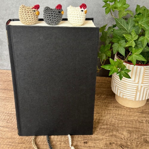 Handmade Crochet Chicken Bookmark | Farmhouse Book Lover Gift