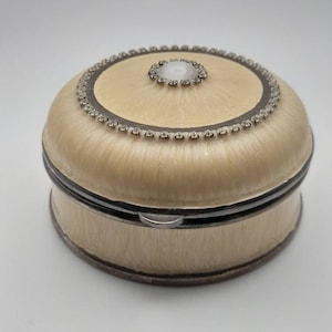 Vintage Silver Plated Trinket Box Jewellery Box with Diamantes Keepsake Box Pill Box Great Condition Hinged Lid Velvet Lined