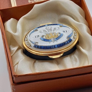 Vintage Boxed Limited Edition 1981 HRH Charles and Lady Diana Wedding Commemorative Oval Enamel Trinket Pill Box Great Condition Hinged Lid